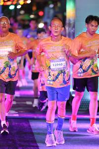 BIB: 15340, 13940
                            <button type="button" onclick="openModal(28182311)" class="btn btn-primary btn-sm float-right btn-popup" data-toggle="modal" data-target=".modal-high-quality">
                        <i class="fas fa-shopping-cart"></i> Add to Cart
                    </button>
                                            <button type="button" onclick="isThisMe(28182311, true)" class="btn btn-success btn-sm float-right btn-popup btn-isme hidden" data-toggle="tooltip" data-placement="bottom" title="นี่คือรูปของคุณใช่ไหม คลิกที่นี่เพื่อเอาเข้าอัลบั้ม">
                        <i class="fas fa-plus"></i> Add to album
                    </button>
                    <button type="button" onclick="isThisMe(28182311, false)" class="btn btn-warning btn-sm float-right btn-popup btn-isnotme hidden">
                        <i class="fas fa-ban"></i> Remove from album
                    </button>